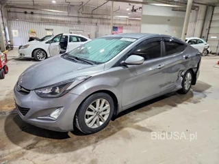 HYUNDAI ELANTRA SE
