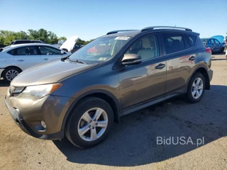 TOYOTA RAV4 XLE
