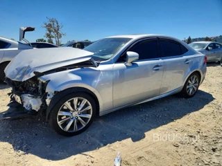 LEXUS IS 200T