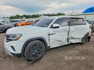 VOLKSWAGEN ATLAS CROSS SPORT SE