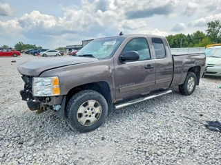 CHEVROLET SILVERADO C1500 LT