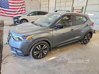 NISSAN KICKS SR