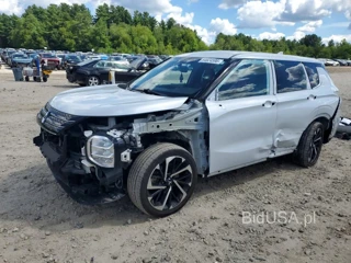 MITSUBISHI OUTLANDER SE