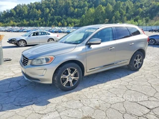 VOLVO XC60 T6 PREMIER