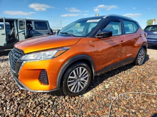 NISSAN KICKS SV