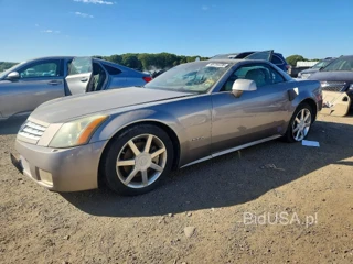 CADILLAC XLR