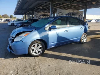 TOYOTA PRIUS BASE