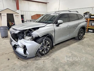 TOYOTA HIGHLANDER HYBRID XLE