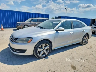 VOLKSWAGEN PASSAT SE
