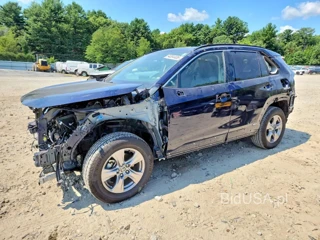 TOYOTA RAV4 HYBRID XLE