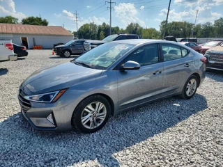 HYUNDAI ELANTRA SEL