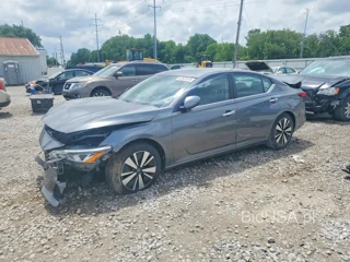 NISSAN ALTIMA SV