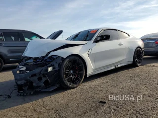 BMW M4 COMPETITION