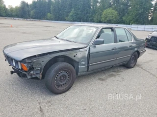 BMW 733