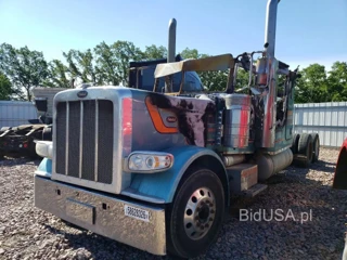 PETERBILT 389