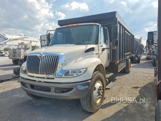 INTERNATIONAL 4000 4400