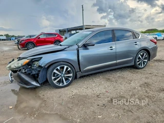 NISSAN ALTIMA 2.5 SR