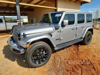 JEEP WRANGLER UNLIMITED SAHARA 4XE