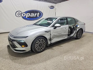 HYUNDAI SONATA HYBRID SEL