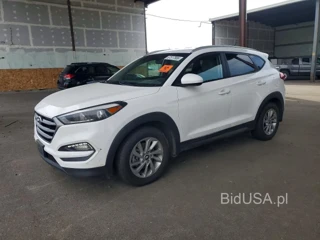 HYUNDAI TUCSON SE