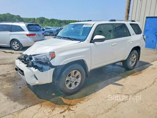 TOYOTA 4RUNNER SR5