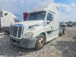FREIGHTLINER CASCADIA 125