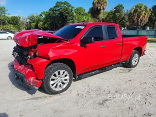 CHEVROLET SILVERADO C1500 CUSTOM