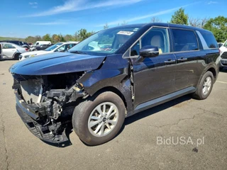 KIA CARNIVAL LX
