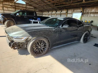 FORD MUSTANG GT