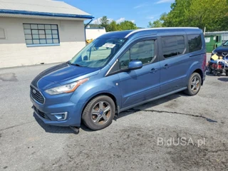 FORD TRANSIT CONNECT TITANIUM