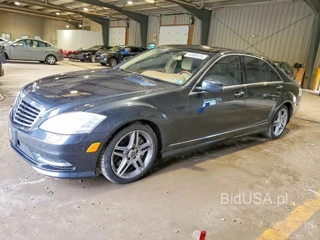 MERCEDES-BENZ S 550 4MATIC