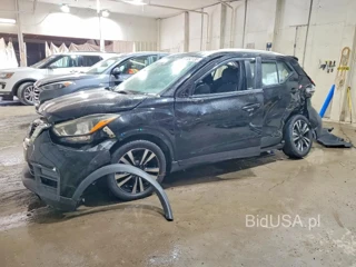 NISSAN KICKS SV