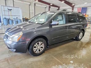 KIA SEDONA LX