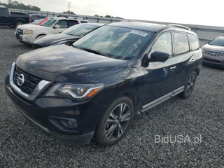 NISSAN PATHFINDER PLATINUM