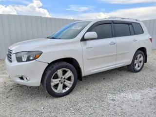 TOYOTA HIGHLANDER LIMITED