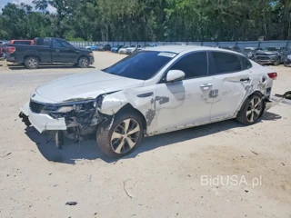 KIA OPTIMA S