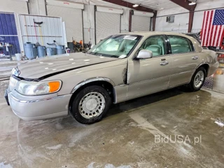 LINCOLN TOWN CAR EXECUTIVE