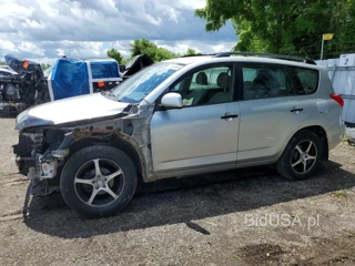 TOYOTA RAV4 BASE