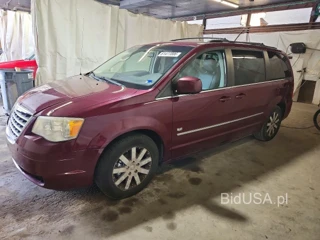 CHRYSLER TOWN & COUNTRY TOURING
