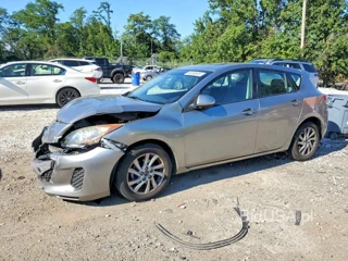 MAZDA 3 I