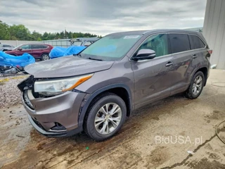 TOYOTA HIGHLANDER XLE