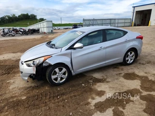 HYUNDAI ELANTRA GLS