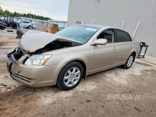 TOYOTA AVALON XL