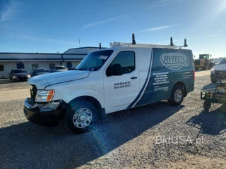 NISSAN NV 2500 HD SV