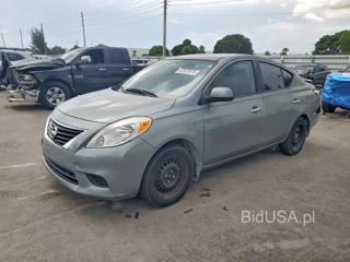 NISSAN VERSA 1.6 S