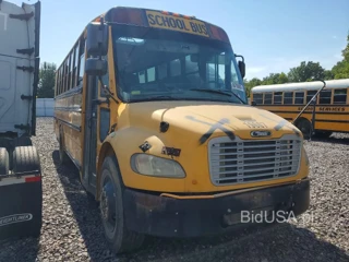 FREIGHTLINER CHASSIS B2B