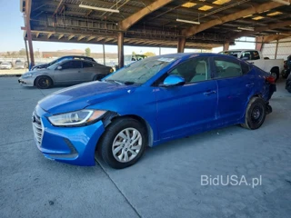 HYUNDAI ELANTRA SE