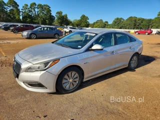 HYUNDAI SONATA HYBRID SE
