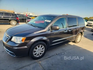 CHRYSLER TOWN & COUNTRY TOURING
