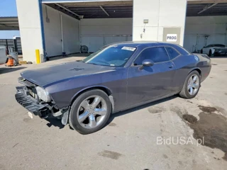 DODGE CHALLENGER SXT